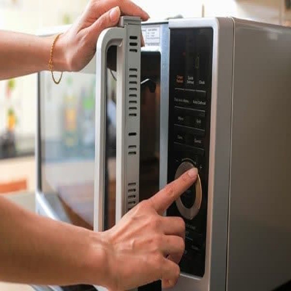 علت روشن نشدن مایکروفر دوو